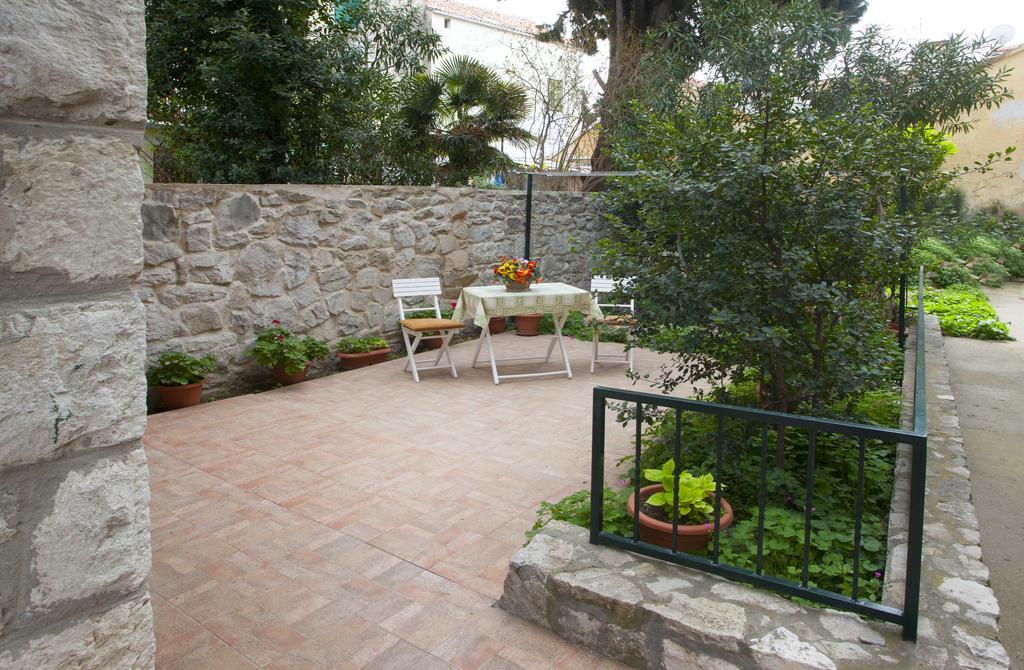 Apartments Leo Сплит Екстериор снимка