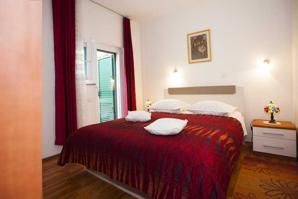 Apartments Leo Сплит Екстериор снимка