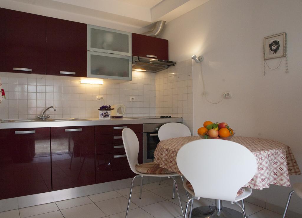 Apartments Leo Сплит Екстериор снимка